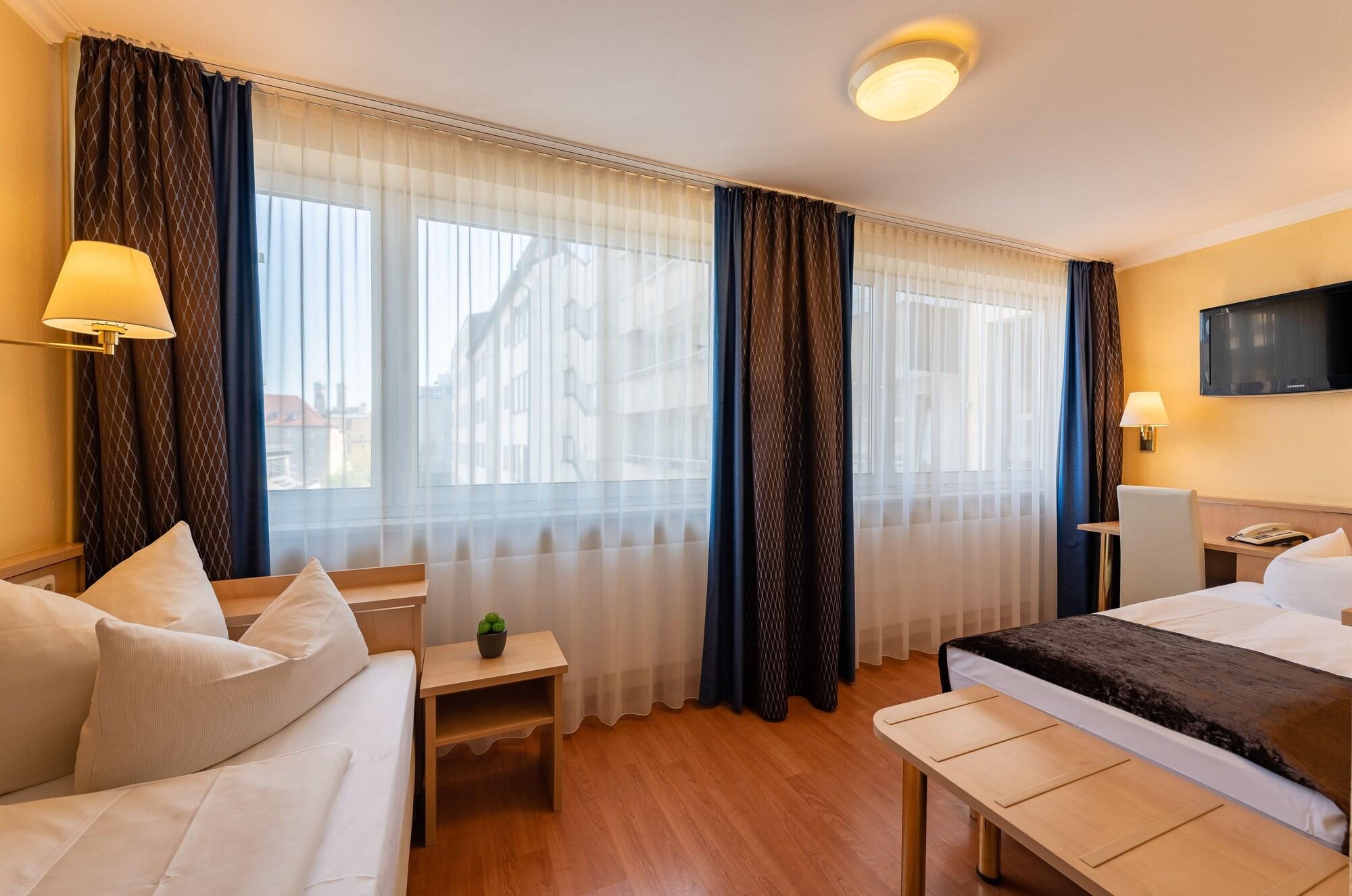 מינכן Hotel Royal מראה חיצוני תמונה