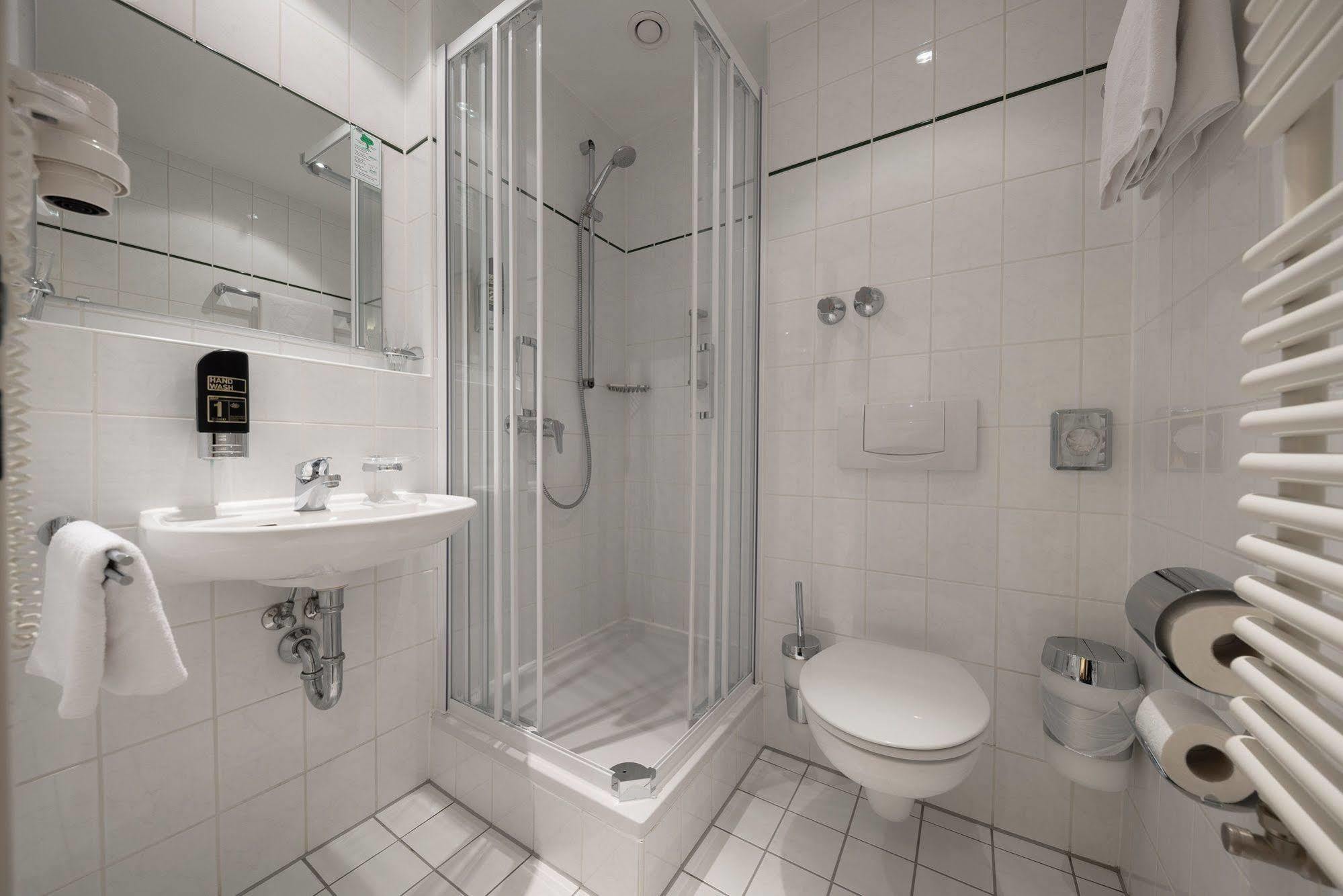 מינכן Hotel Royal מראה חיצוני תמונה