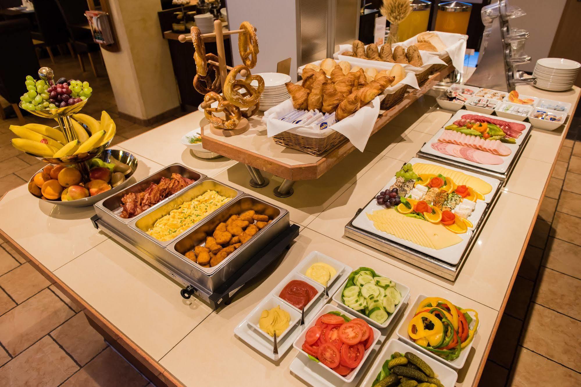 מינכן Hotel Royal מראה חיצוני תמונה