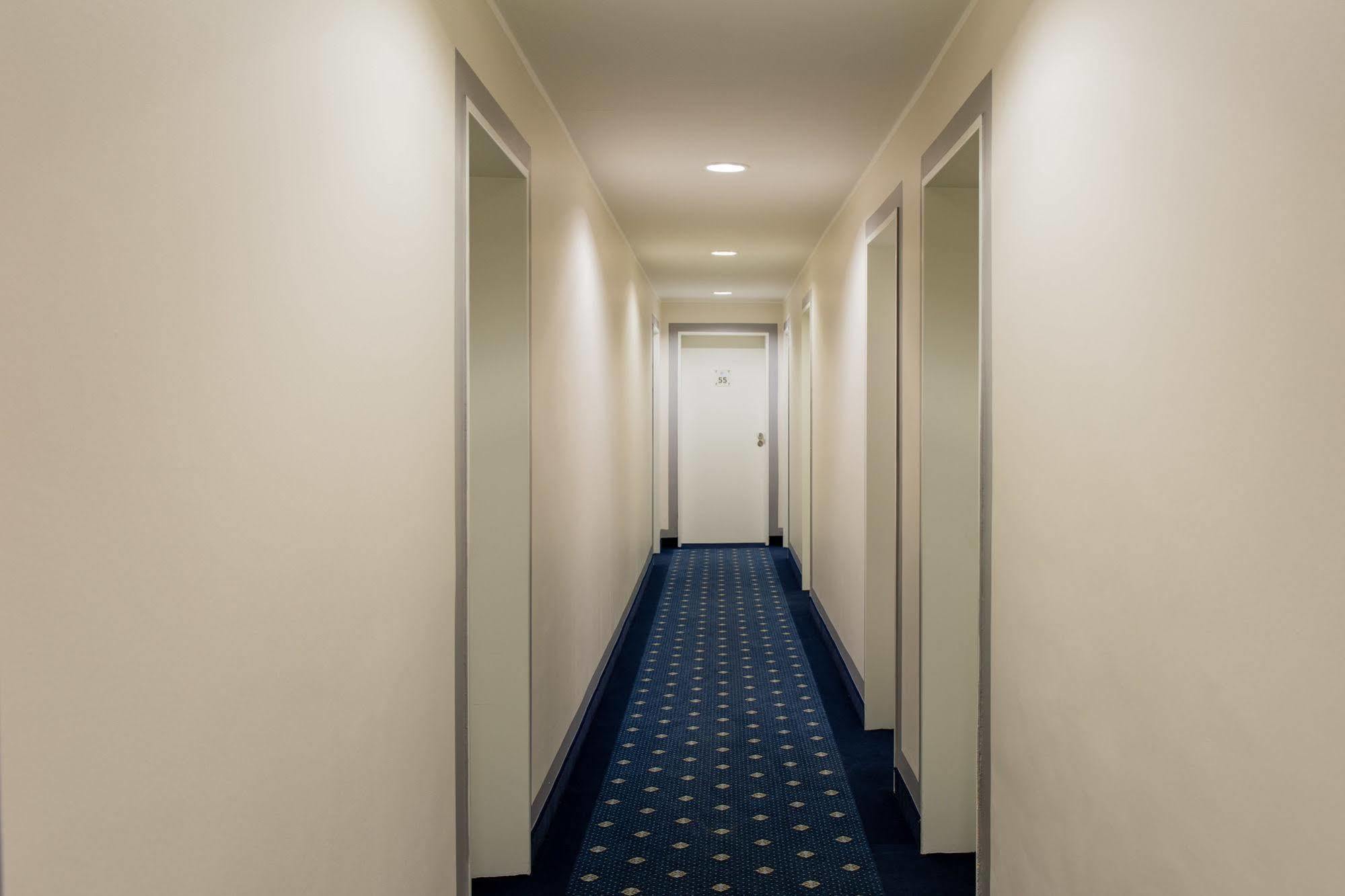 מינכן Hotel Royal מראה חיצוני תמונה